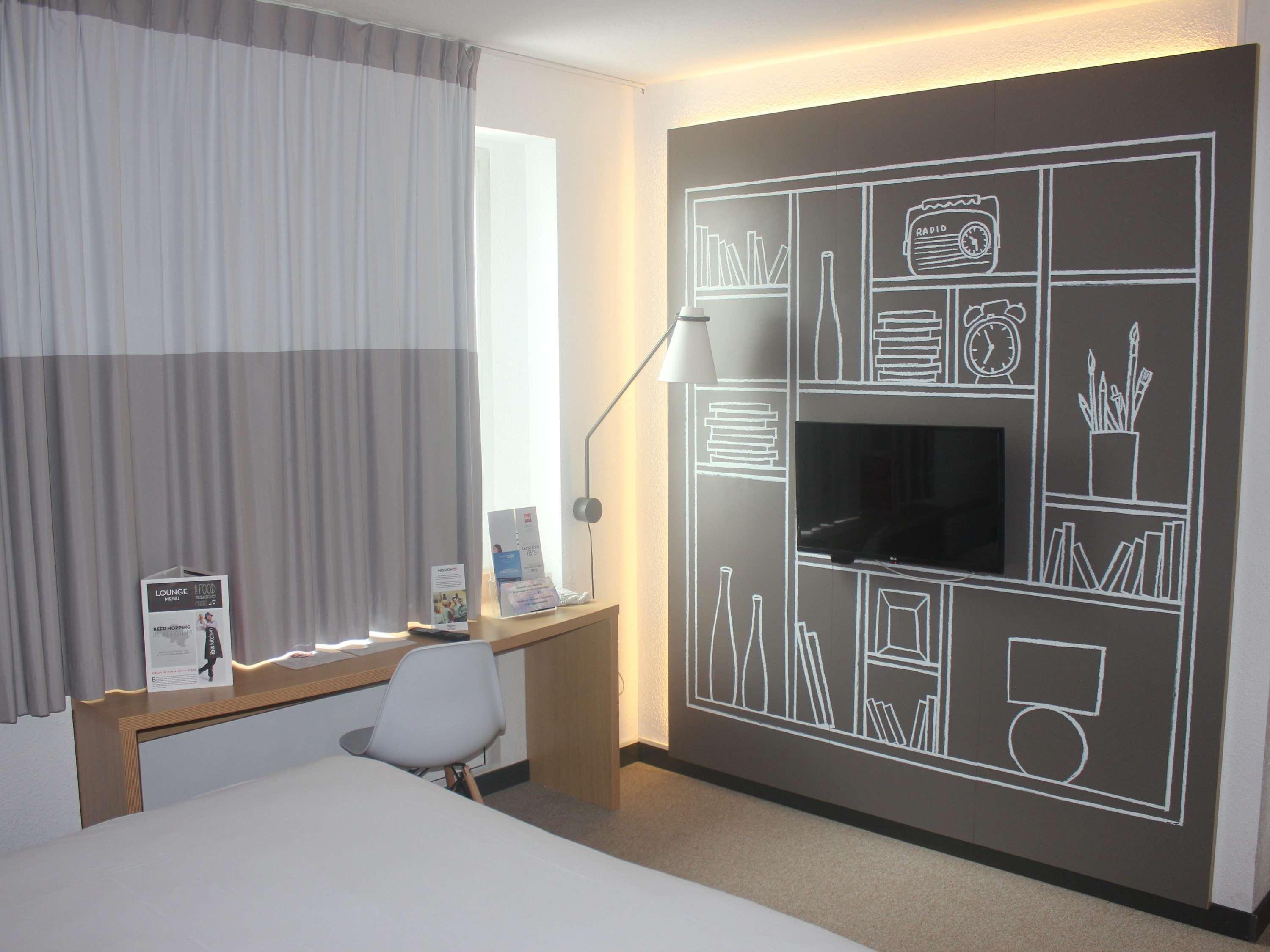 B&B Hotel Mons Gare Εξωτερικό φωτογραφία