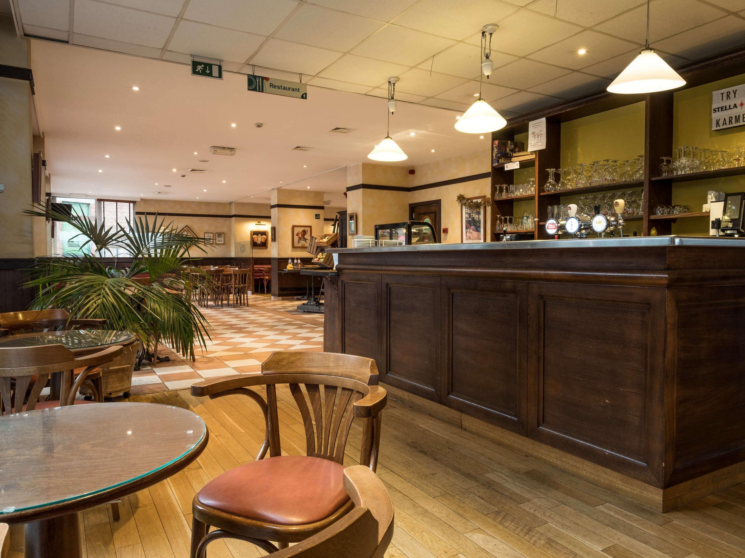 B&B Hotel Mons Gare Εξωτερικό φωτογραφία
